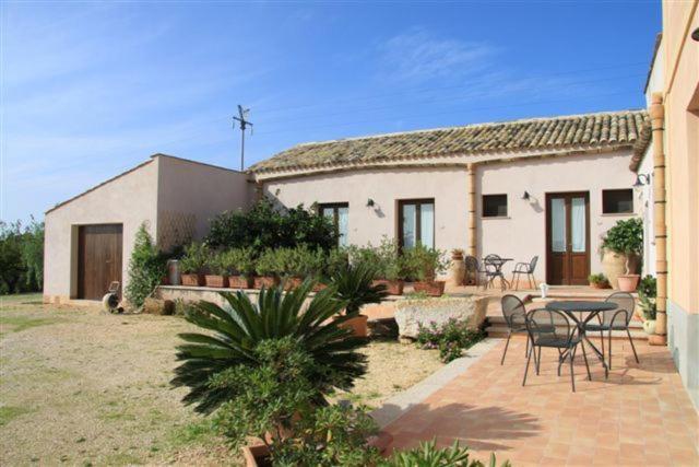 Agriturismo Baglio Donna Santa Dattilo Exterior foto
